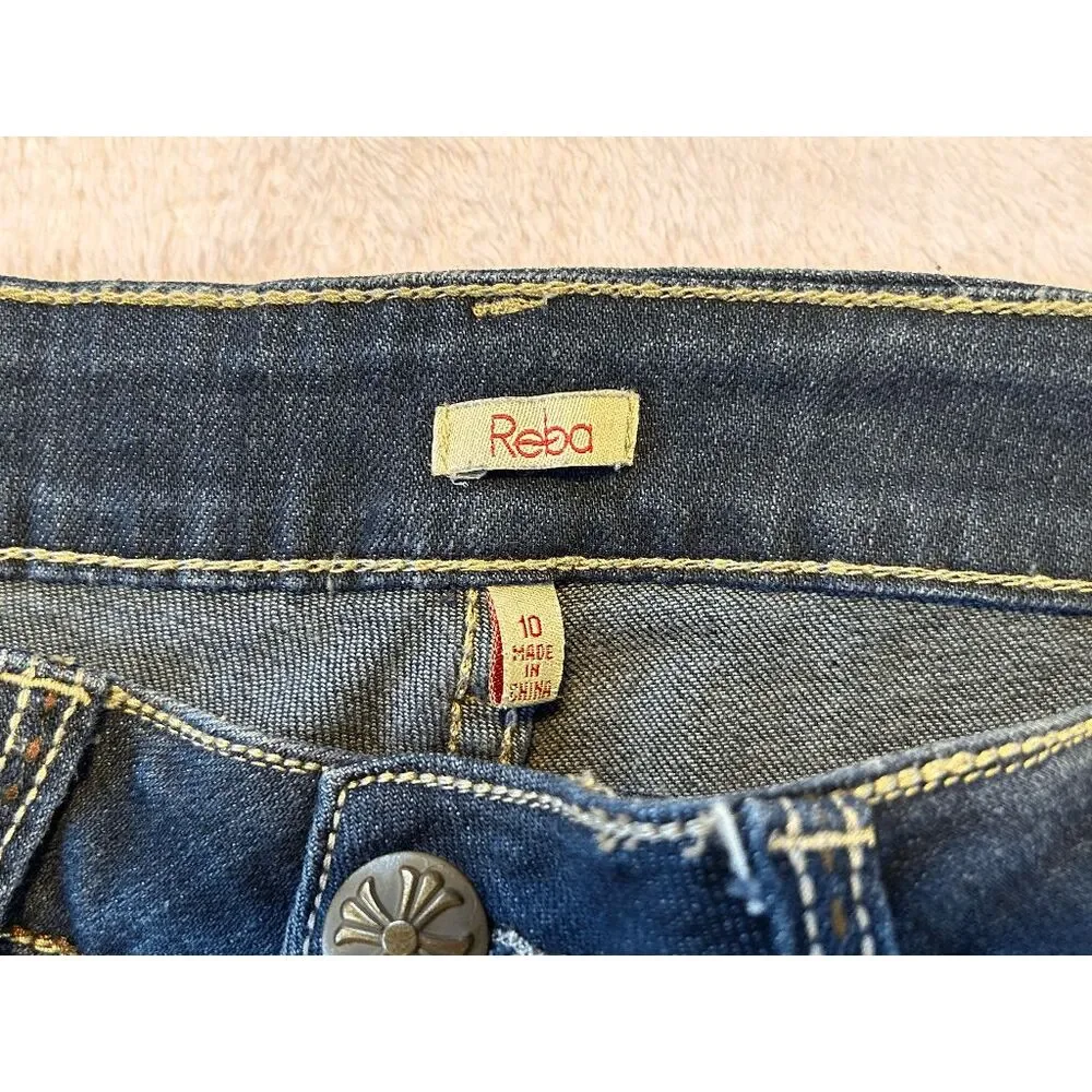 Women's Reba Jeans Size 10, Wide Stitch, Metal Studding, Straight Leg, Western